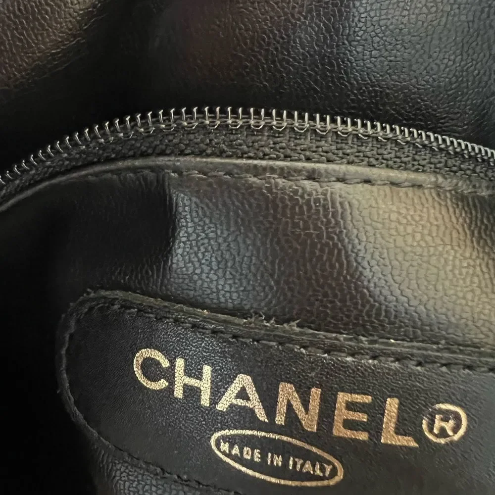 CHANEL Quilted Leather Boston Travel - Weekender Duffle Bag✨✨✨